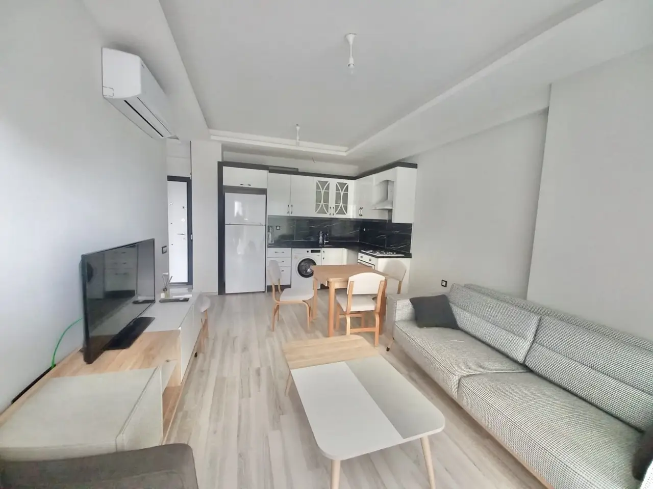 Квартира 1+1 в Арпачбахшише, Мерсин - ALMNZ11