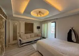 ba06499a-2743-4d21-a8f9-43968b034ee0_original