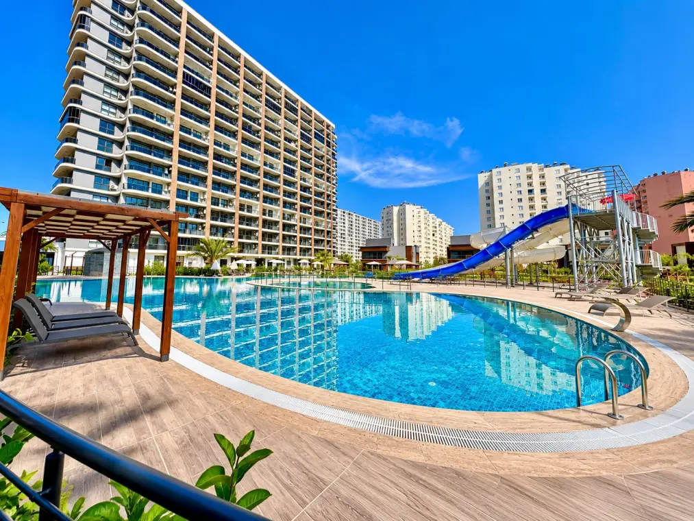 2+1 apartments in a premium complex, Tomuk, Mersin - LV779922
