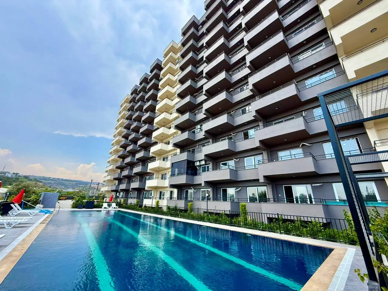 1+1 Apartment with Sea View, Kocahasanli, Mersin - SMBE11