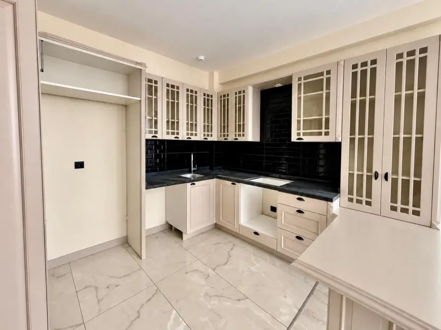 1+1 seafront apartment in Mersin, Tomük - IEAT0011812