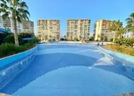 276bf032-2d57-4a10-b4ad-430e01766d33_original