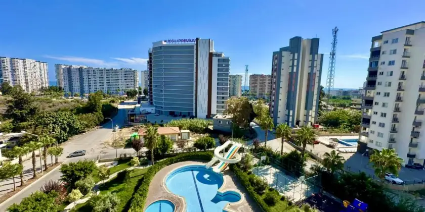 Квартира 1+1 с мебелью и техникой в Томюке, Мерсин - Aa565667