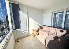 Lu187350zv17_original