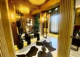 photo_5384343071996631575_y_original