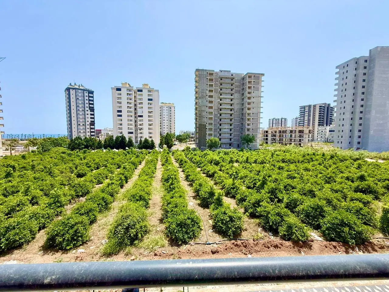 Apartment 1+1 in the new residential complex in Mersin, Tedge - FT75191