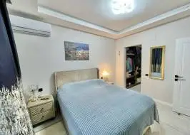 b5983e58-4ab2-4666-a44a-6a76eed02dc9_original