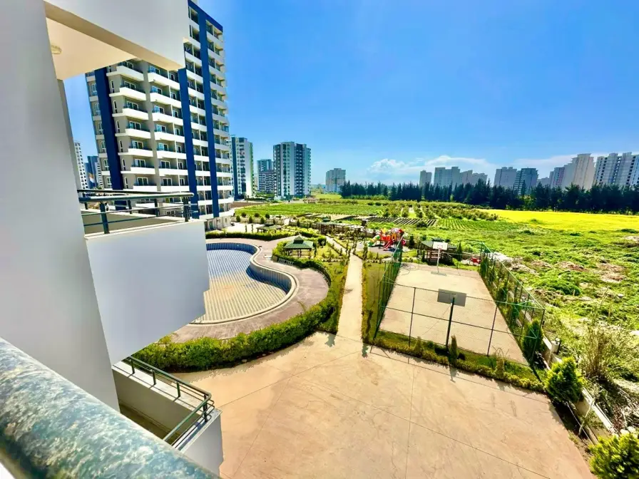 2+1 apartment in a new complex with sea view in Tece, Mersin - IBR002119