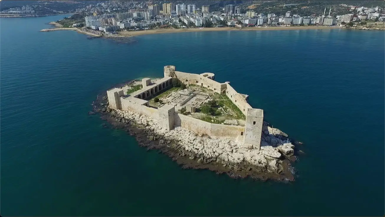 The girl's fortress of Kyzkazlesi