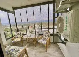 6eeee78f-5e7a-45e8-a3c3-ca8be60b69f0_original