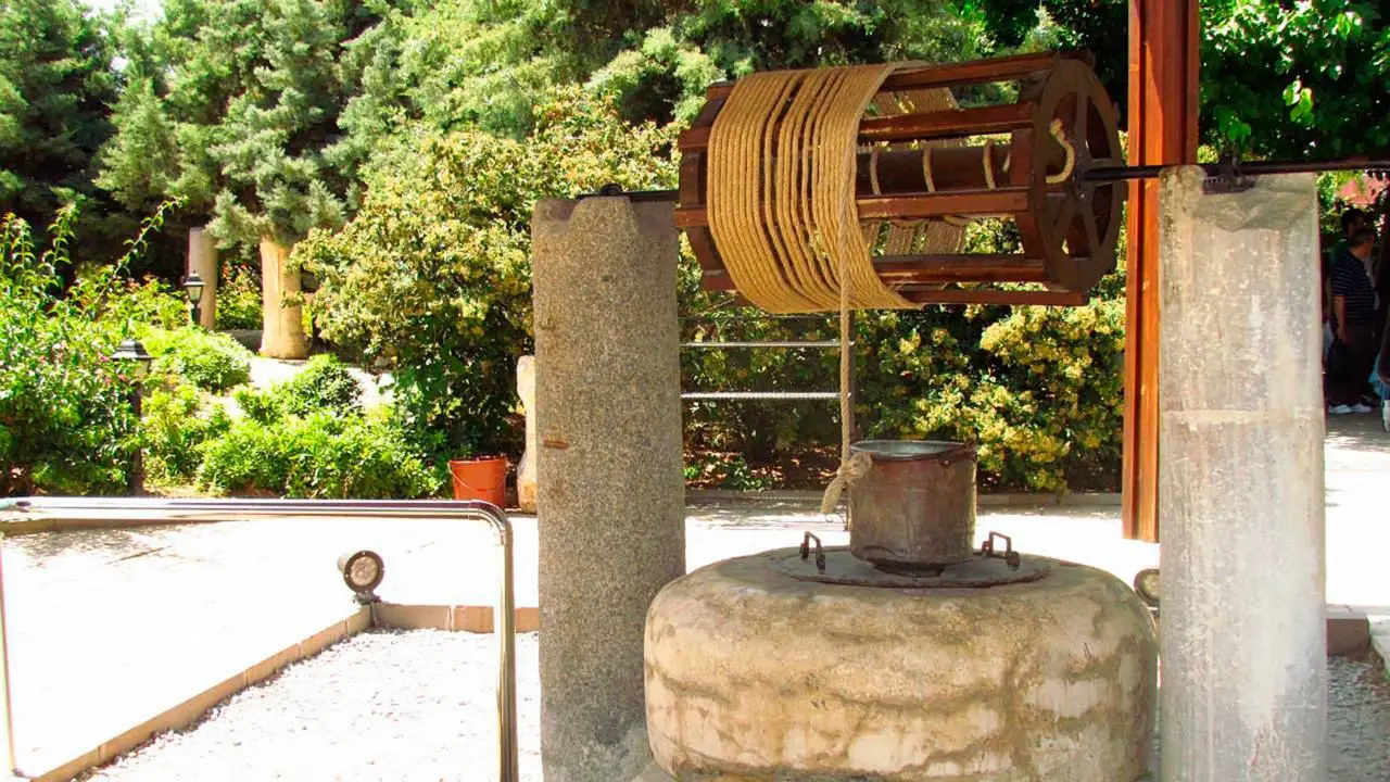 Churches and holy places of Mersin