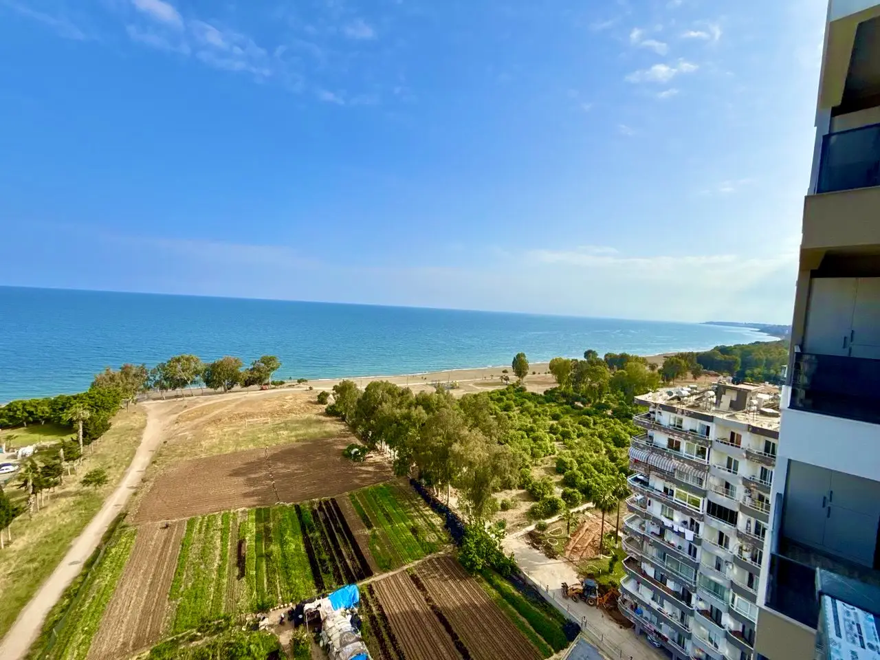 Premium class on the first line in Mersin, apartments 2+1 - Ft75180v