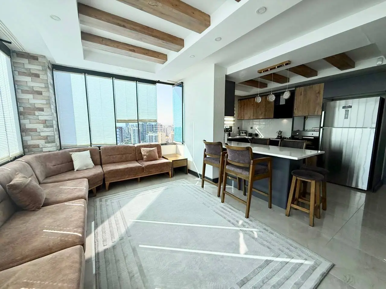 Large 5+1 apartment in a prestigious complex in Mezitli, Mersin - Asdf5120v