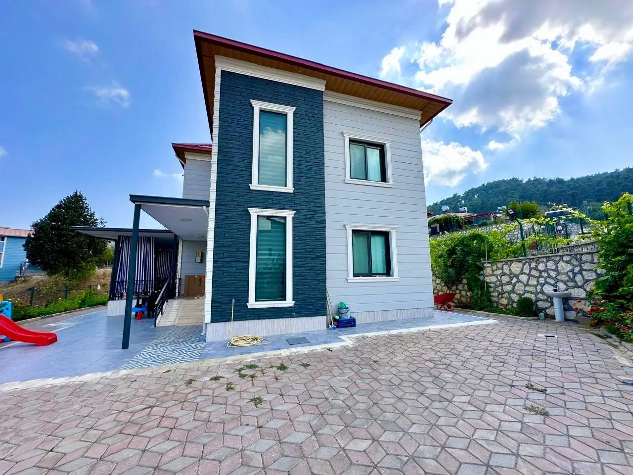 Горная вилла 5+1 с ухоженной территорией, Енишехир - Ft75213v