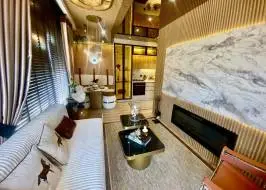 photo_5384343071996631586_y_original